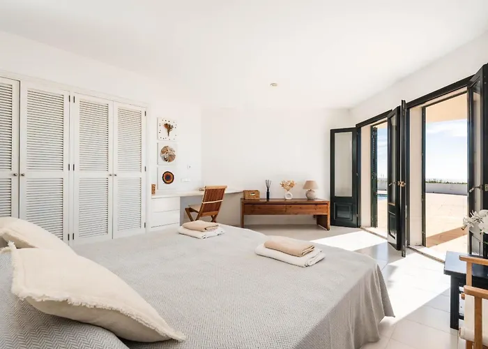 Es Gallinot * Μαό